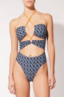 Solid & Striped The Ariana