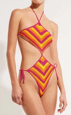 Solid & Striped The Cheyenne