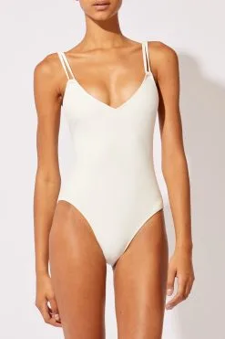 Solid & Striped The Lynn